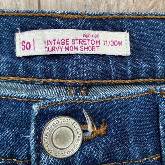 EUC SO jean shorts - Picture 2 of 3